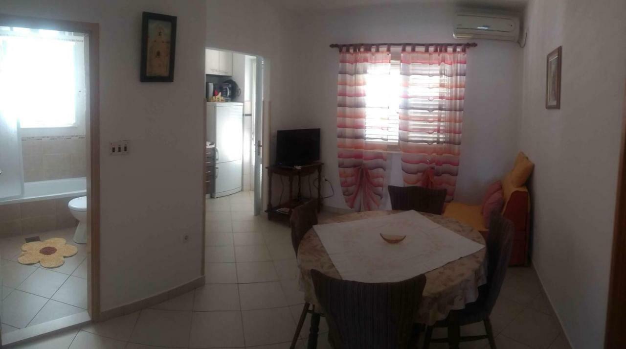 Apartments Ivona Lumbarda Ngoại thất bức ảnh