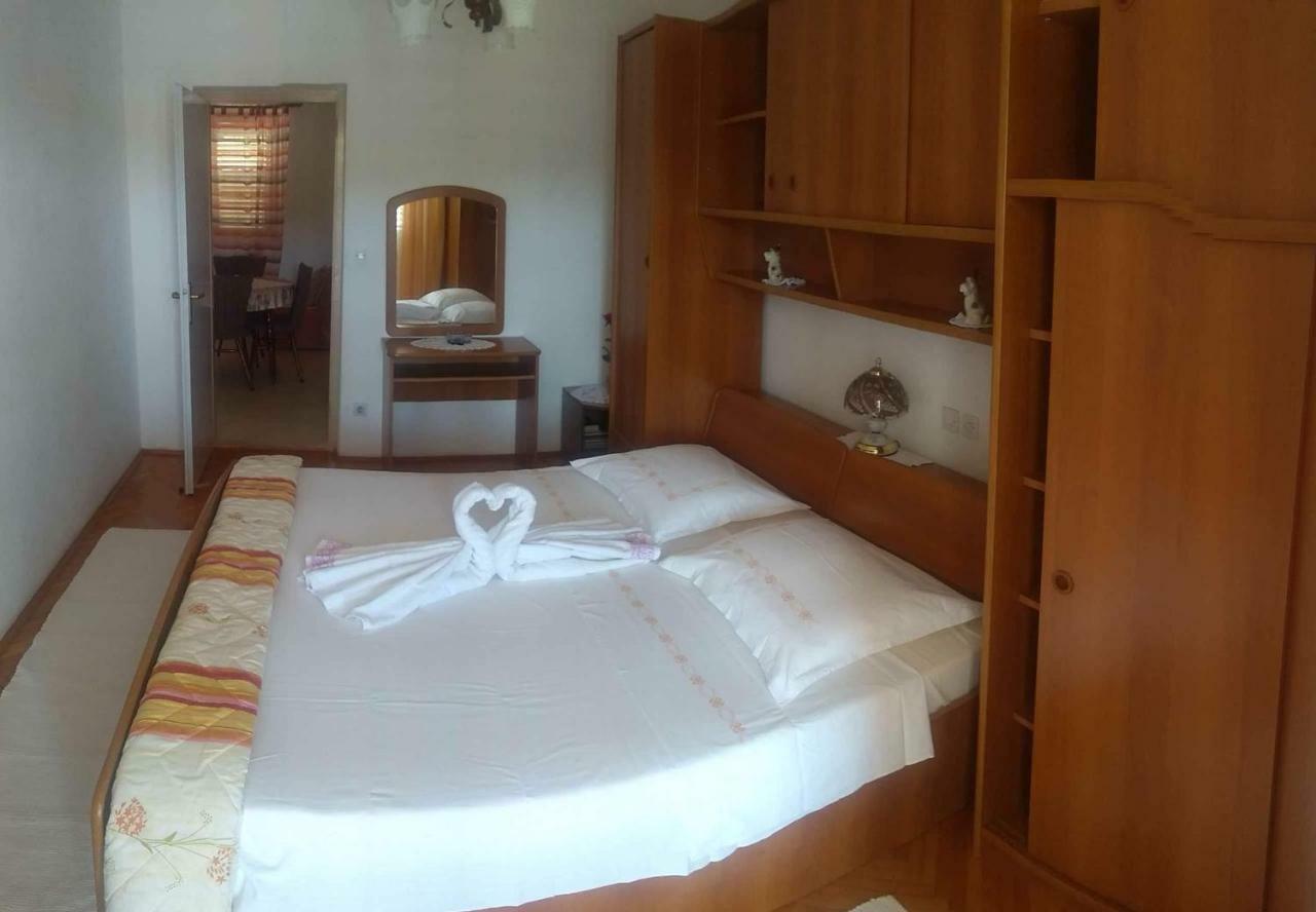 Apartments Ivona Lumbarda Ngoại thất bức ảnh