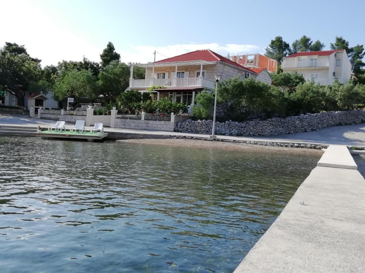 Apartments Ivona Lumbarda Ngoại thất bức ảnh